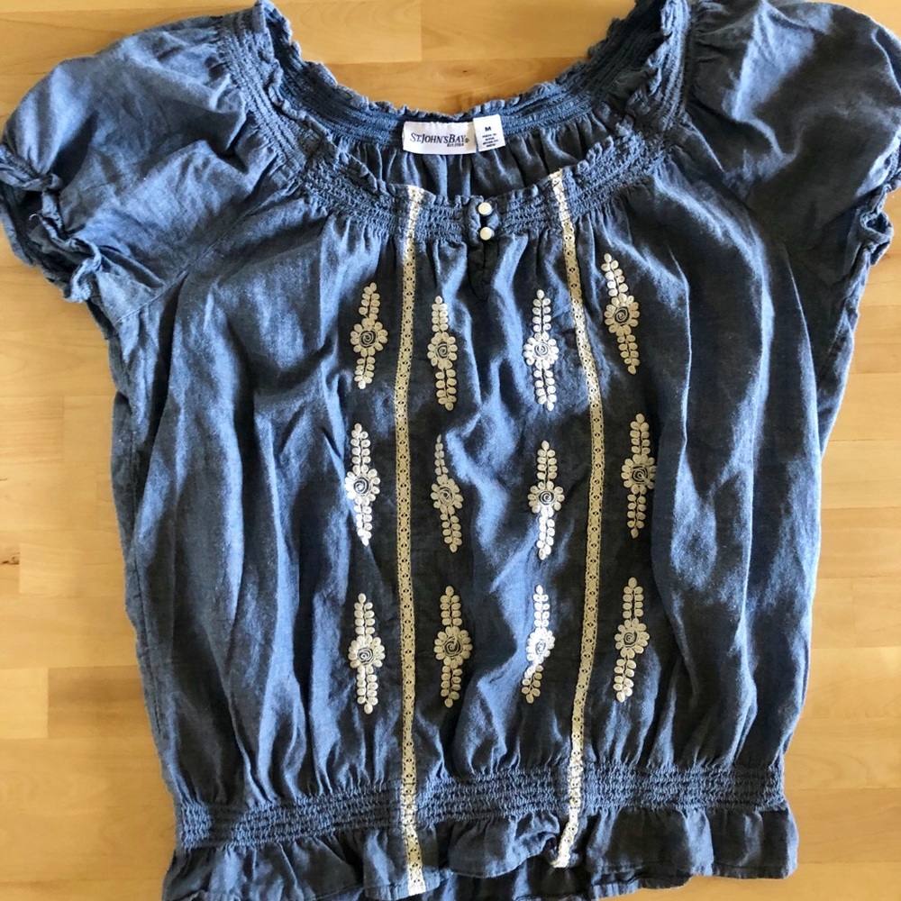 Peasant blouse size M